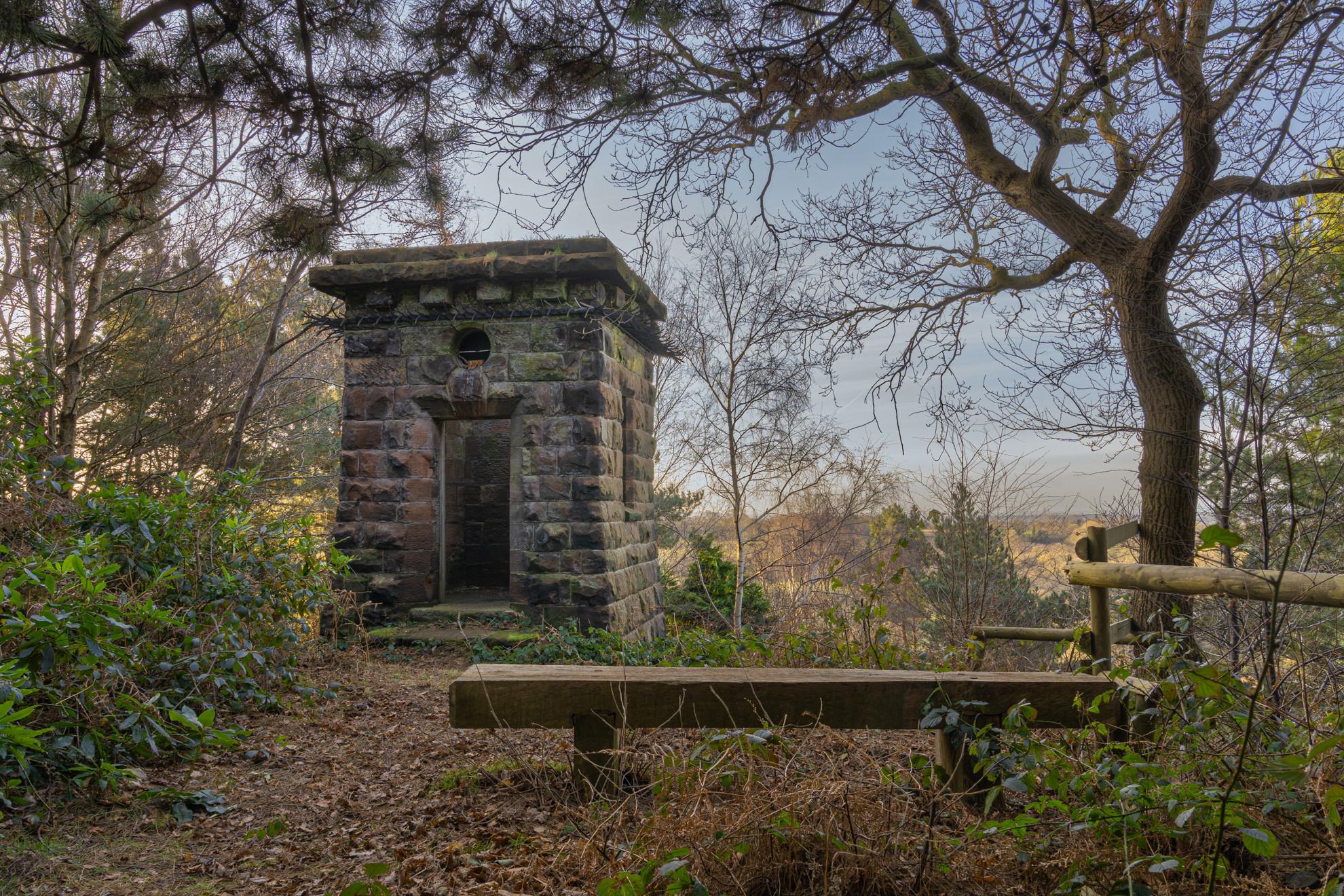 The Folly, Foxhill